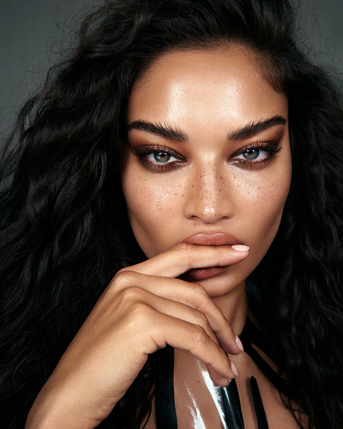 Shanina Shaik — portfolio image