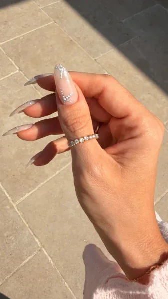 Starfish nail art